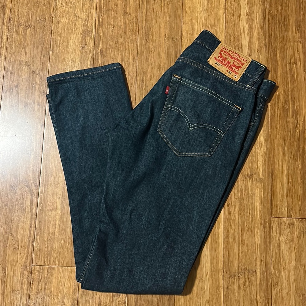 Levi’s 511 Slim Jeans. Size 31 x 32.